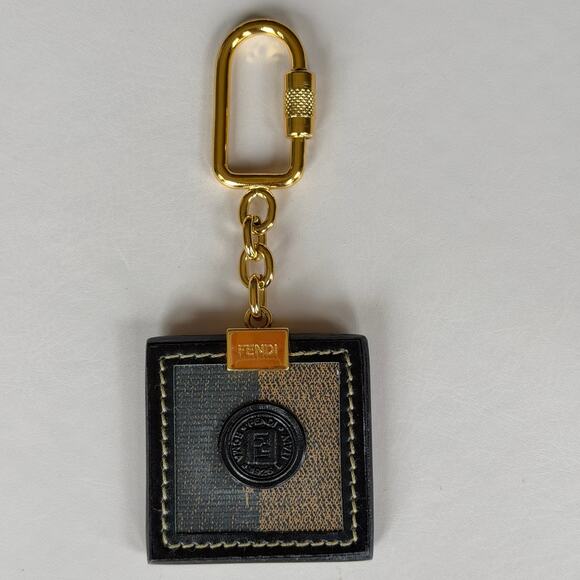 FENDI Mens Iconic Pequin Striped Leather Gold Tone Keychain MINT - Picture 2 of 8